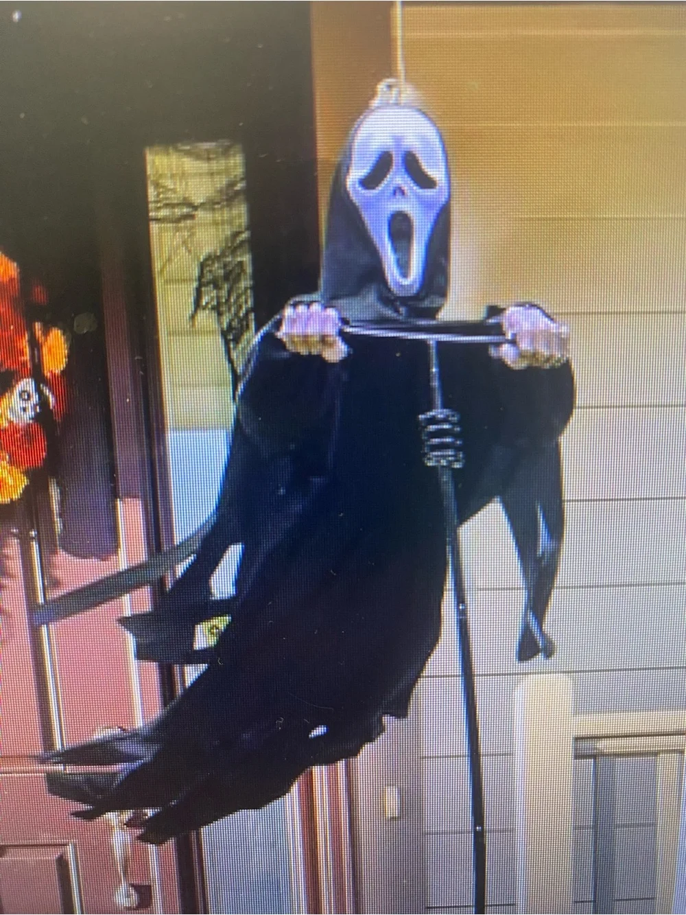 Flying Ghostface - Halloween decor